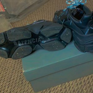 balanciagas for sale